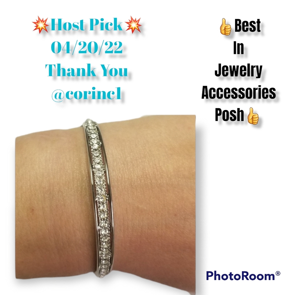 💥2/$30💥 Women's Rhinestone Bangle
